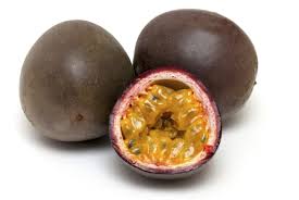 Passion Fruit - FRUTAS Y HORTALIZAS ORGANICAS DE MICHOACAN MEXICO
